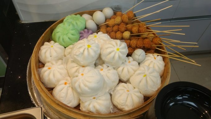 Tel Aviv – Street food of different cultures